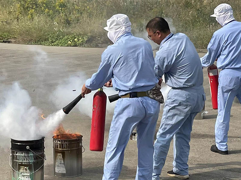 滅火器使用訓(xùn)練